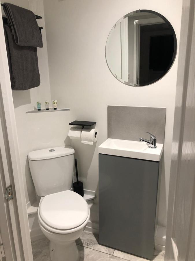 Exclusive Modern Decorated 1 Bedroom Detached Studio Newport  Dış mekan fotoğraf